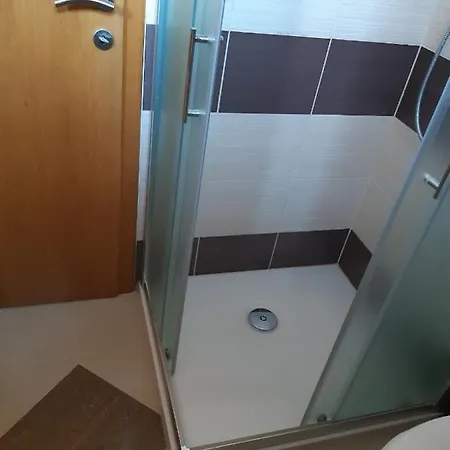 Sonja 4*