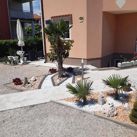 Sonja Guest house