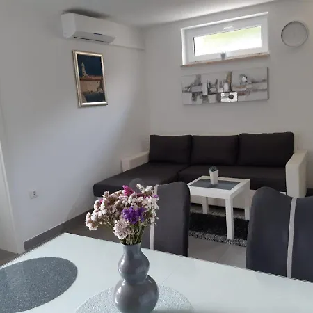 Sonja Guest house 4*