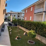 Sonja 4*